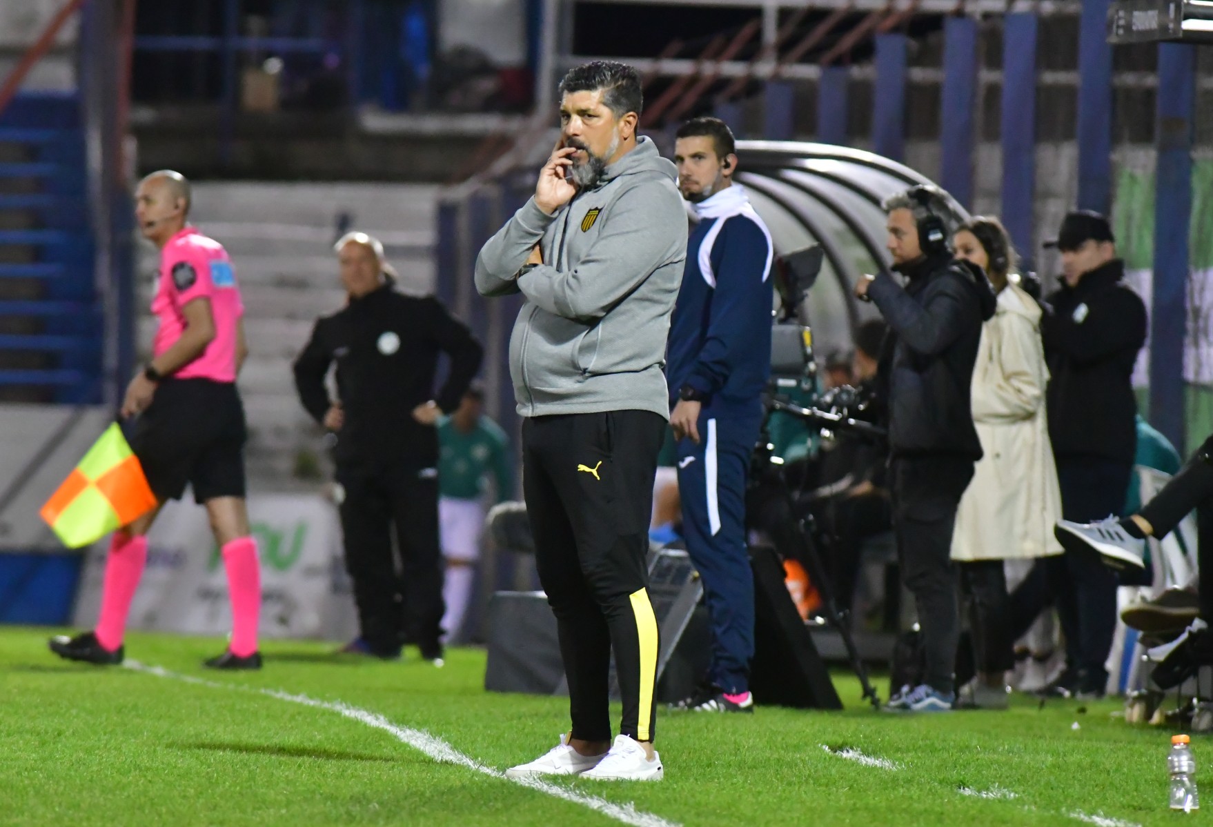 Leonardo Ramos en el Plaza Colonia-Peñarol. Foto: Francisco Flores.