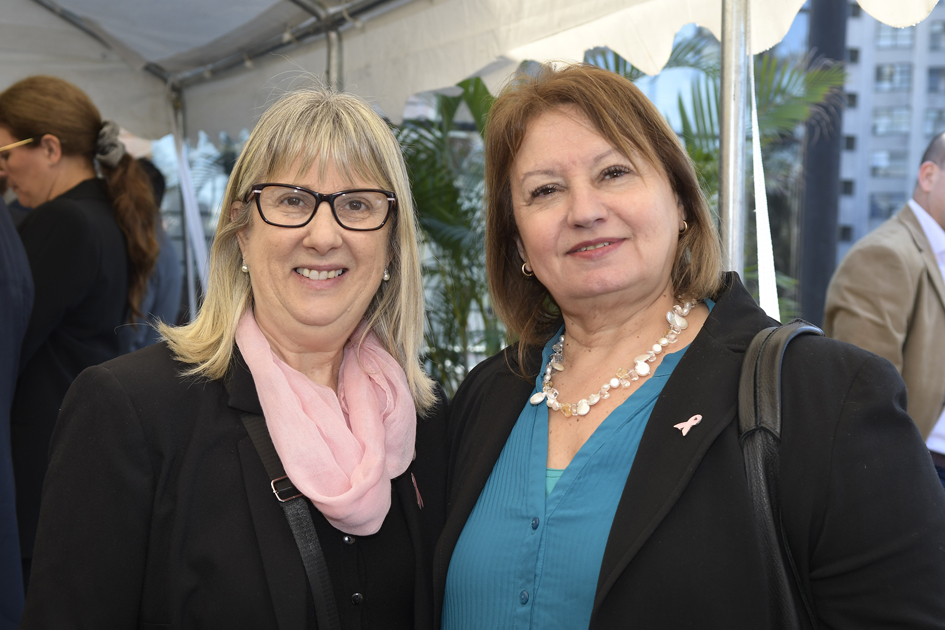 Sonia Weisraub, Isabel Alonso. Foto: Leonardo Mainé.