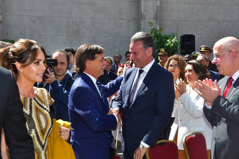 Daniel Salinas y Luis Lacalle Pou. Foto: Francisco Flores.