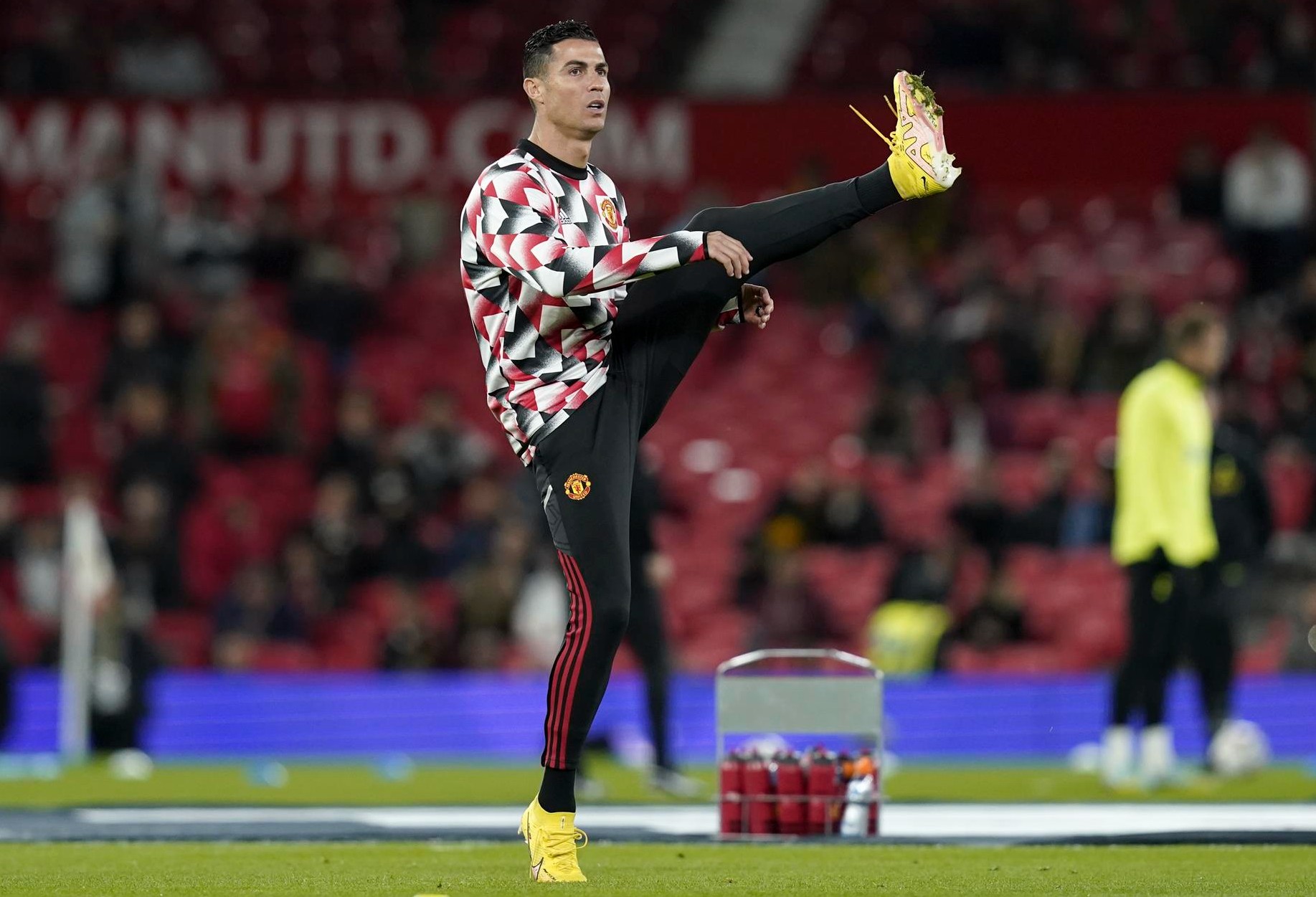 Cristiano Ronaldo en la previa del Manchester United-Tottenham. Foto: EFE.