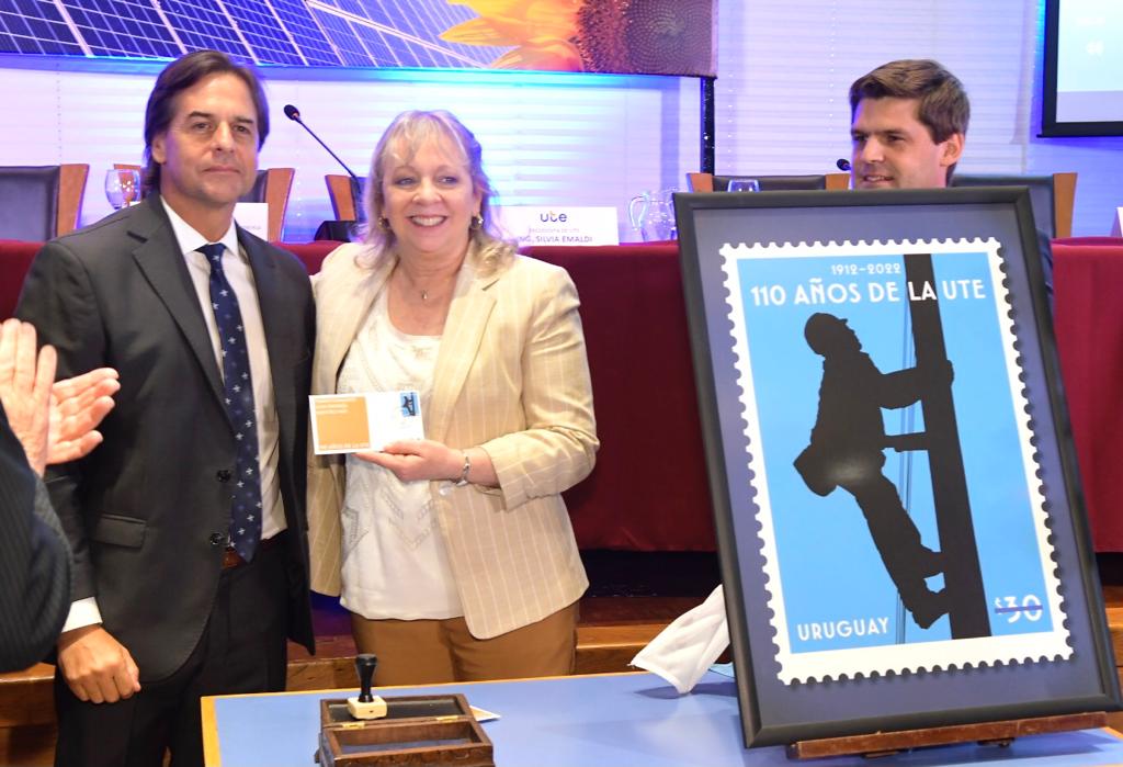 El presidente Luis Lacalle Pou y la presidenta de UTE Silvia Emaldi en los festejos por el aniversario 110 de UTE