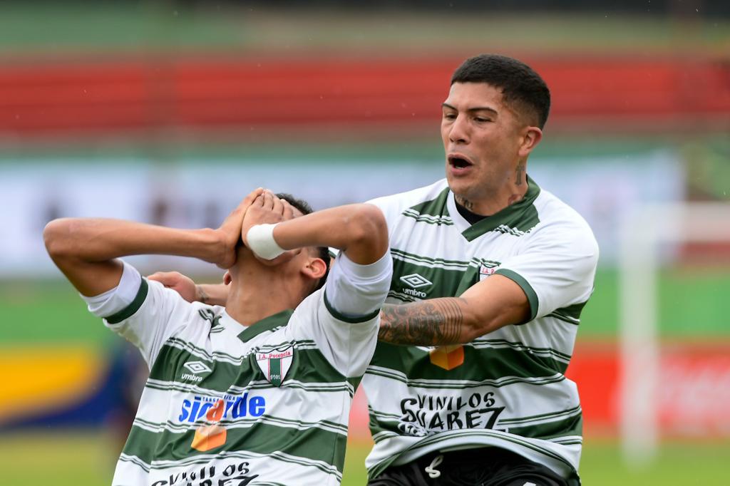Potencia derrotó a Central Español y ascendió a la Segunda División Profesional. Foto: Estefanía Leal.
