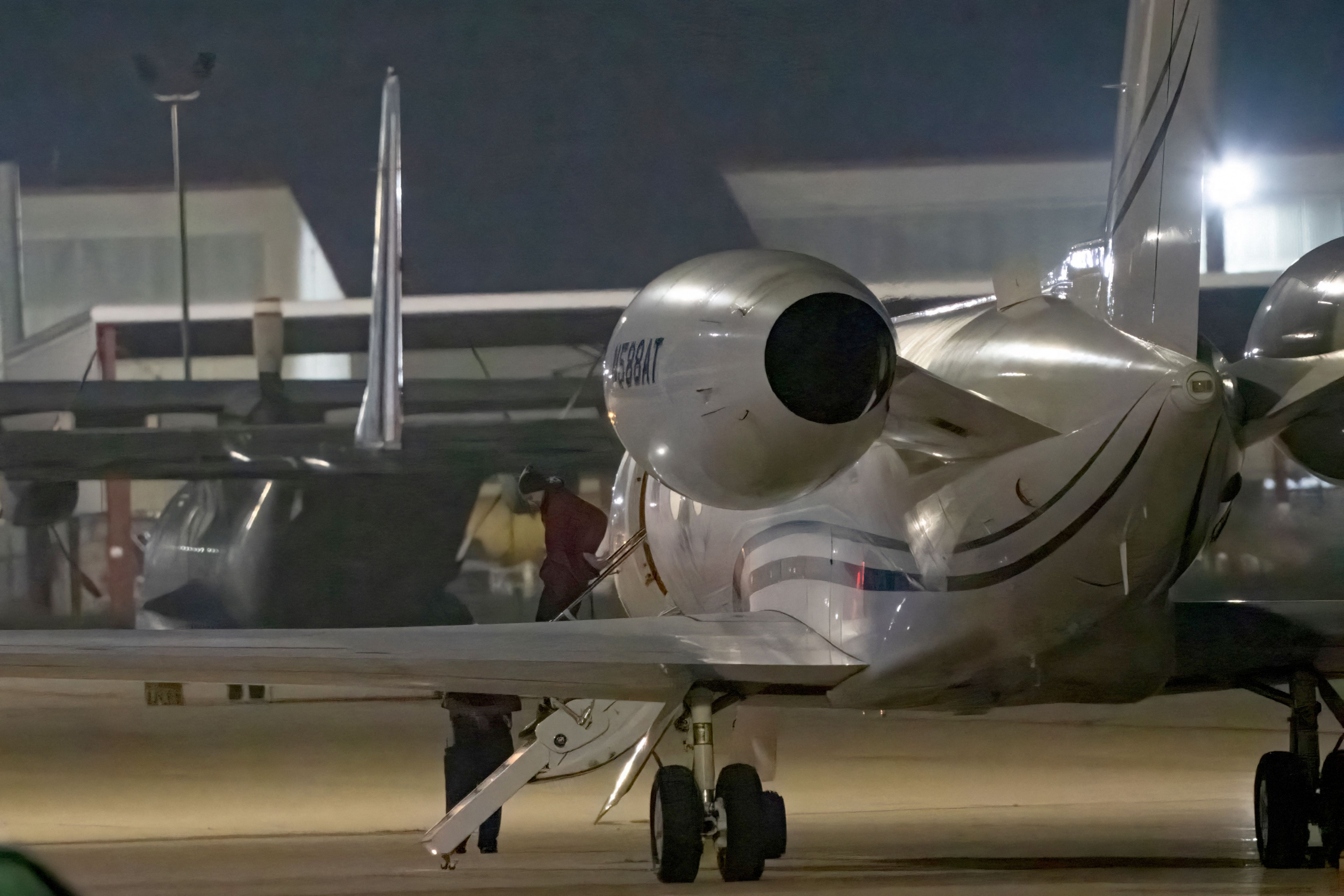 Estrella del baloncesto estadounidense al llegar a EE. UU. Foto: AFP