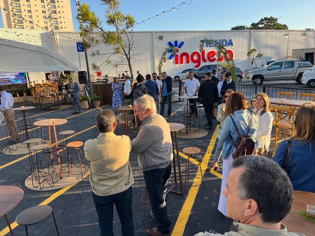 Inauguración de Tienda Inglesa en Punta del Este. Foto: Ricardo Figueredo